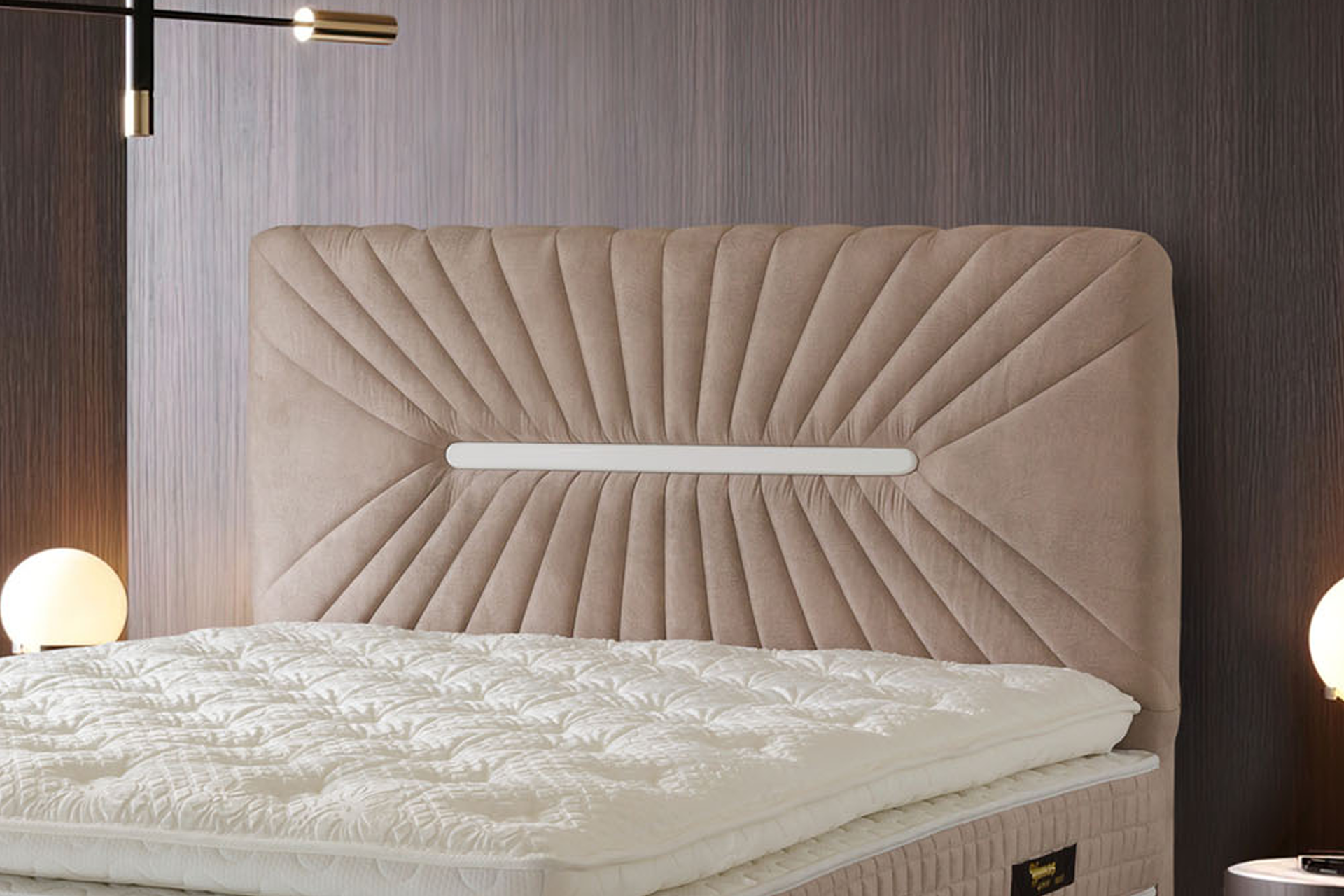 Bolero Bed Head